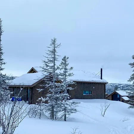 Modern Family By The Trail In 펜션 Tuddal