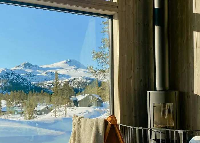 Modern Family By The Trail In Tuddal